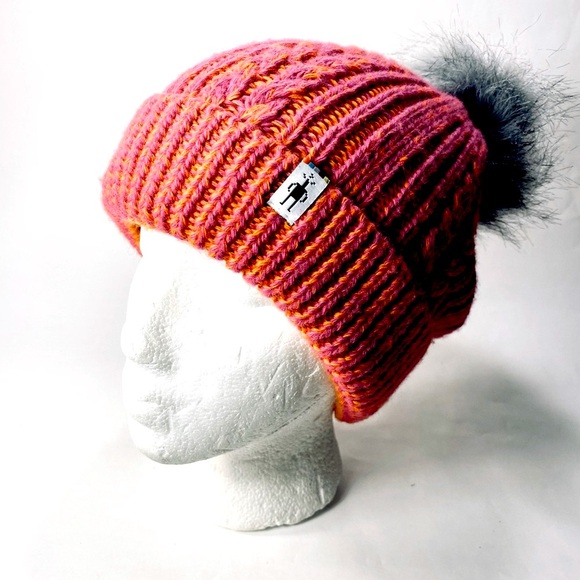 Smartwool Wool Blend Ski Town Hat Pom Pom Beanie Apricot Pink - Picture 1 of 12
